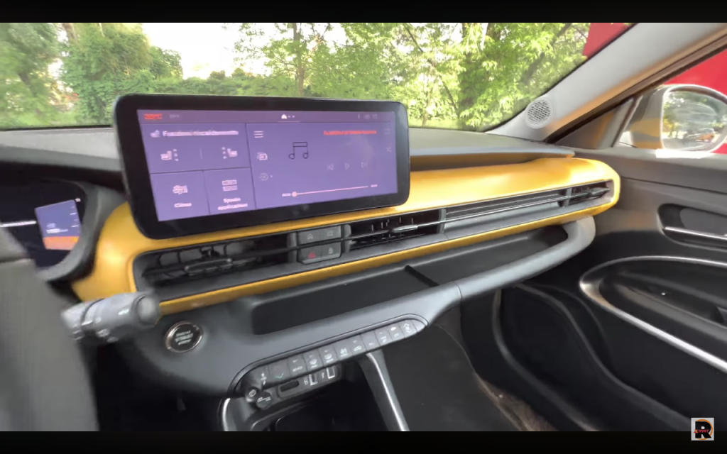 Jeep Avenger: recensione SUV benzina ed elettrico