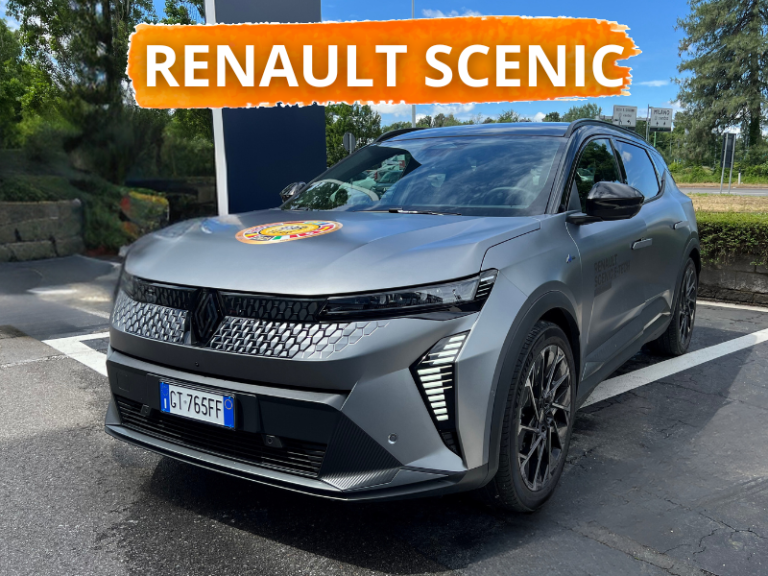 Renault Scenic l'auto dell'anno 2024!